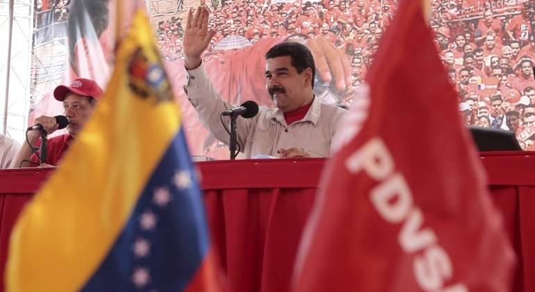Maduro Bandera Pdvsa Reuters 770X420