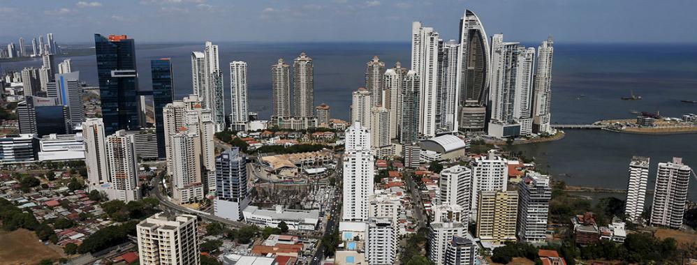 Panamá coloca 2.575 mln dlr en bonos para hacer frente al coronavirus
