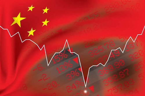 China baja las tasas de interés a medio plazo para reducir el daño del virus a la economía