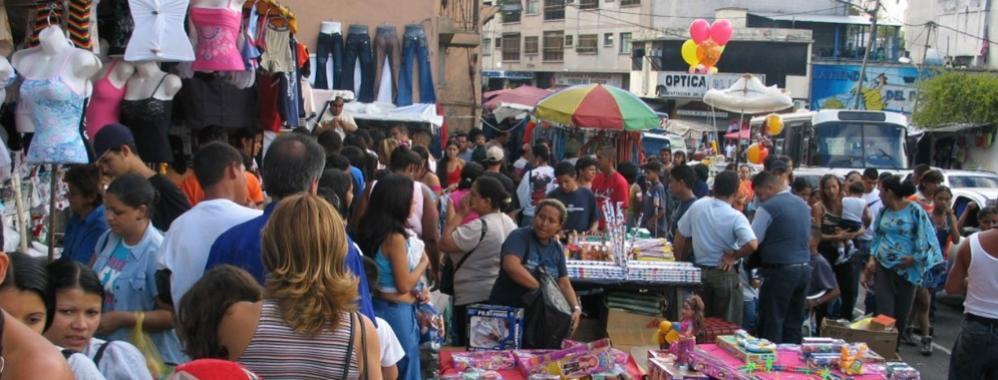 Ocupación informal en Chile sube a casi 30% durante el último trimestre