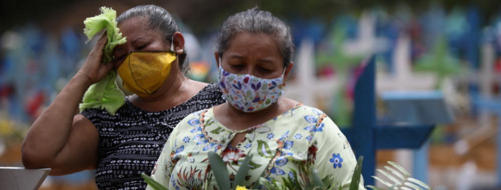 Miles de mujeres y niños en América Latina están en riesgo de morir por falta de atención en salud durante la pandemia