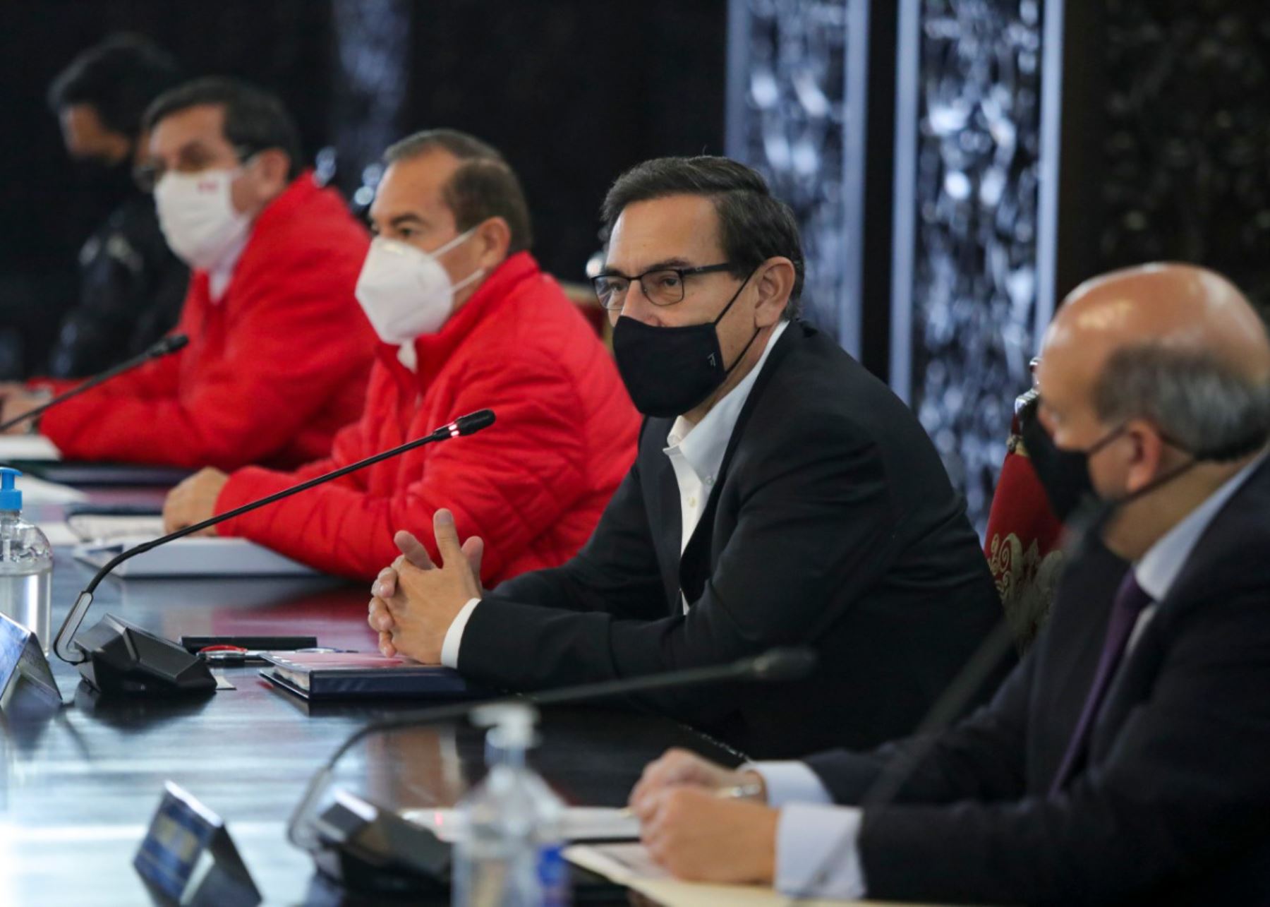  Congreso de Perú otorga voto de confianza al Gobierno