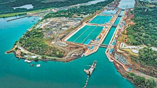 Canal de Panamá concluyó año fiscal afectado por crisis