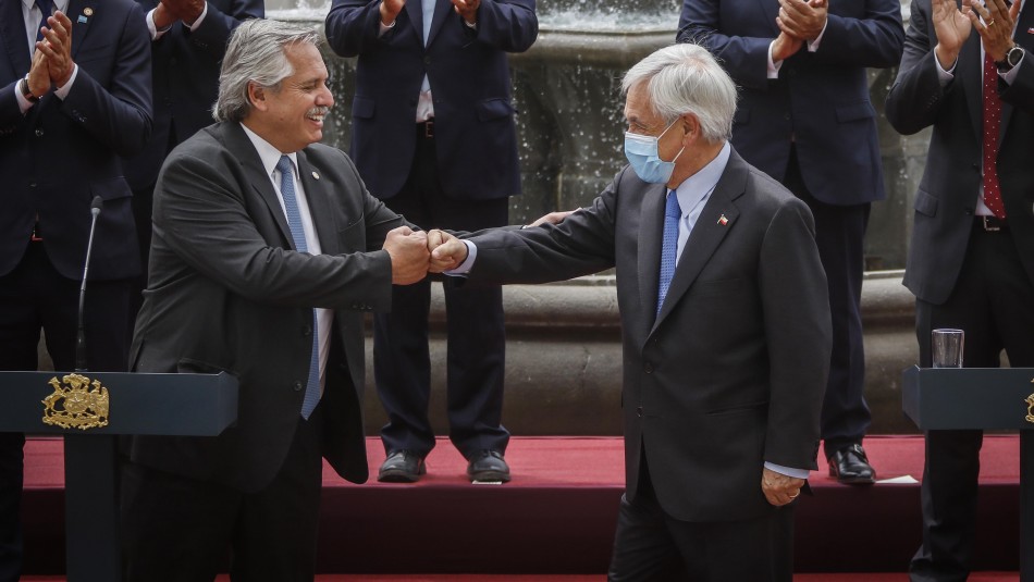 Chile y Argentina firman acuerdos en materia digital y sobre mejoras en sistema fronterizo