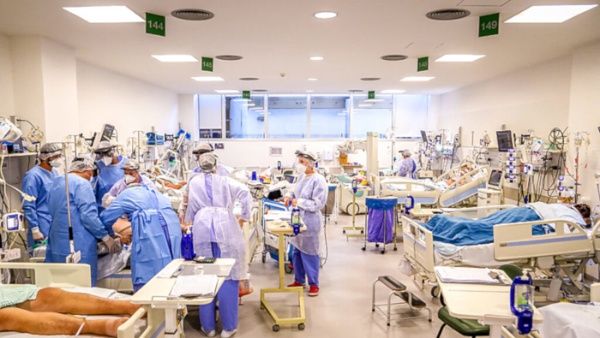 Brasil ampliará oferta de camas y suministros hospitalarios para COVID-19