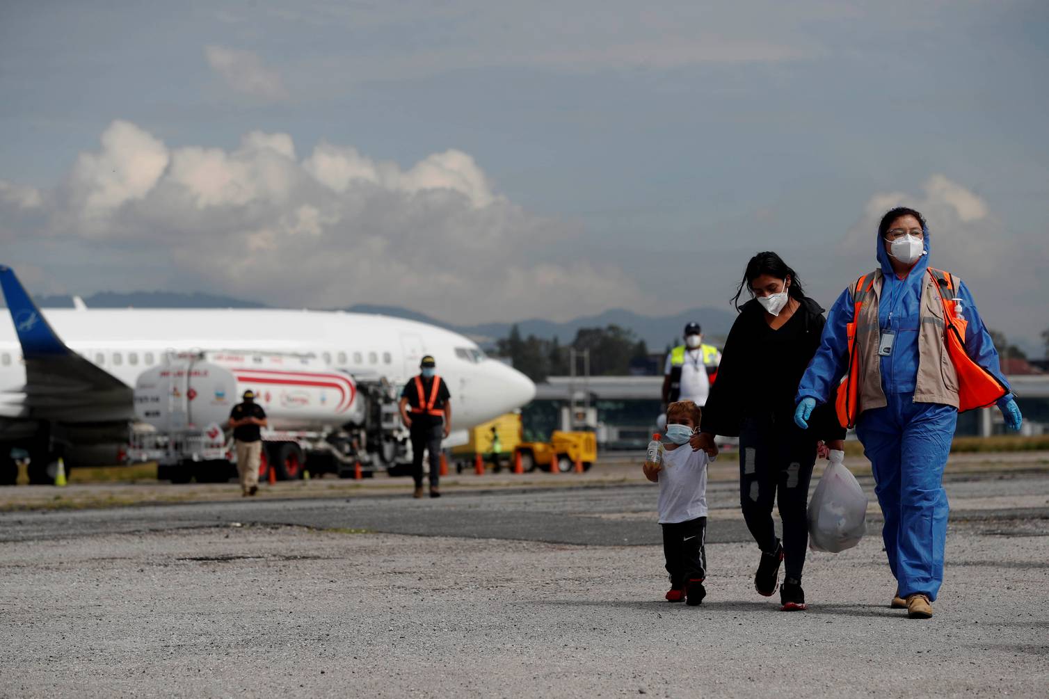 ACNUR: preocupación por vuelos en los que Estados Unidos expulsa migrantes hacia México