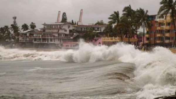  El huracán Ágatha impactará en las próximas horas al sur México