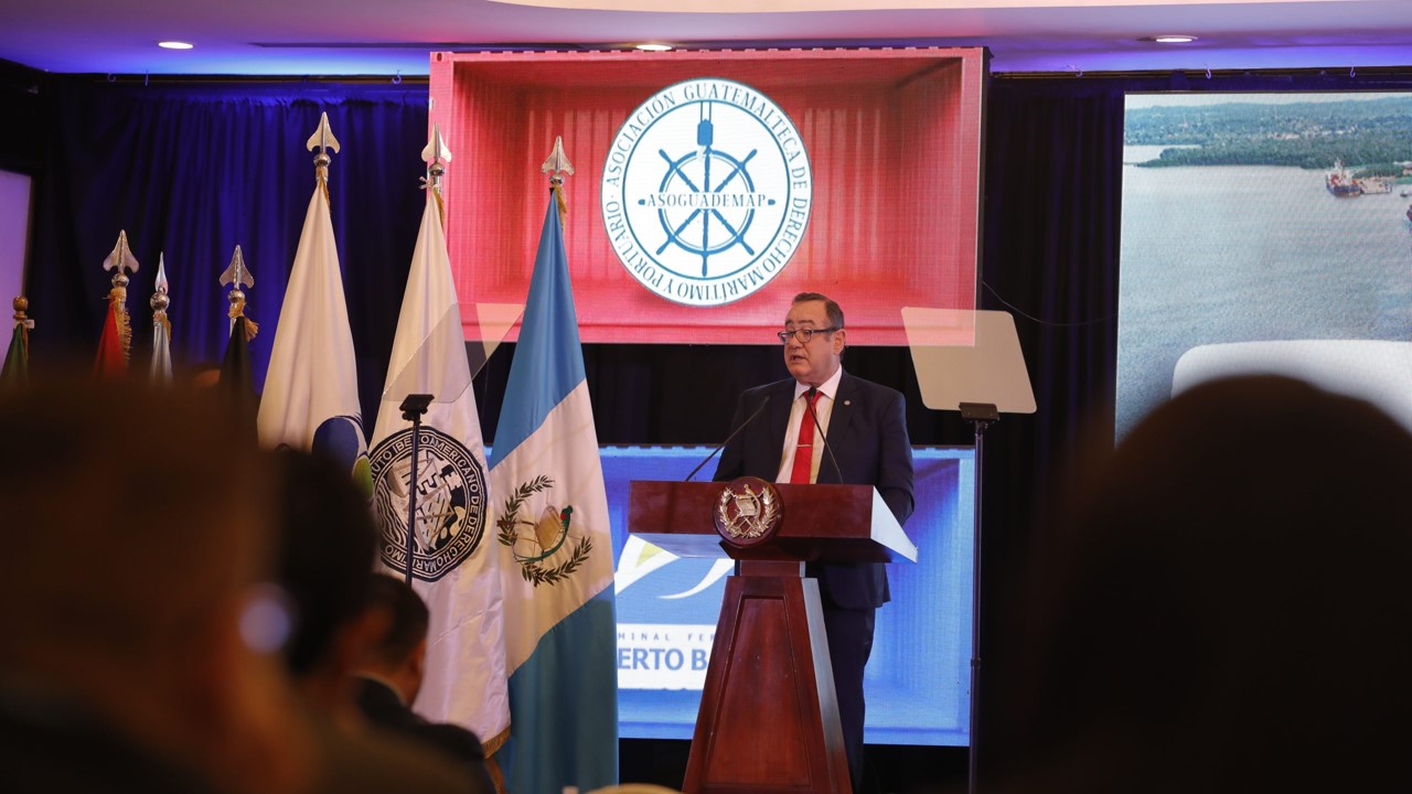 Gobierno de Guatemala ratifica apuesta por puertos competitivos en XVI Congreso Marítimo Portuario