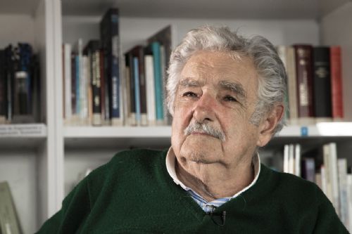 José “Pepe”‘” Mujica anunció que trabaja en una propuesta de política de integración para hacer frente a los “poderes” que desafían a “los Estados tradicionales”