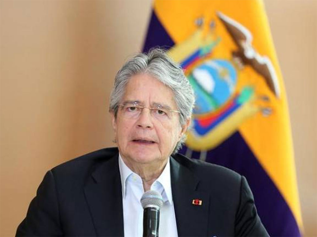 Presidente de Ecuador autoriza ayuda para afectados por sismo