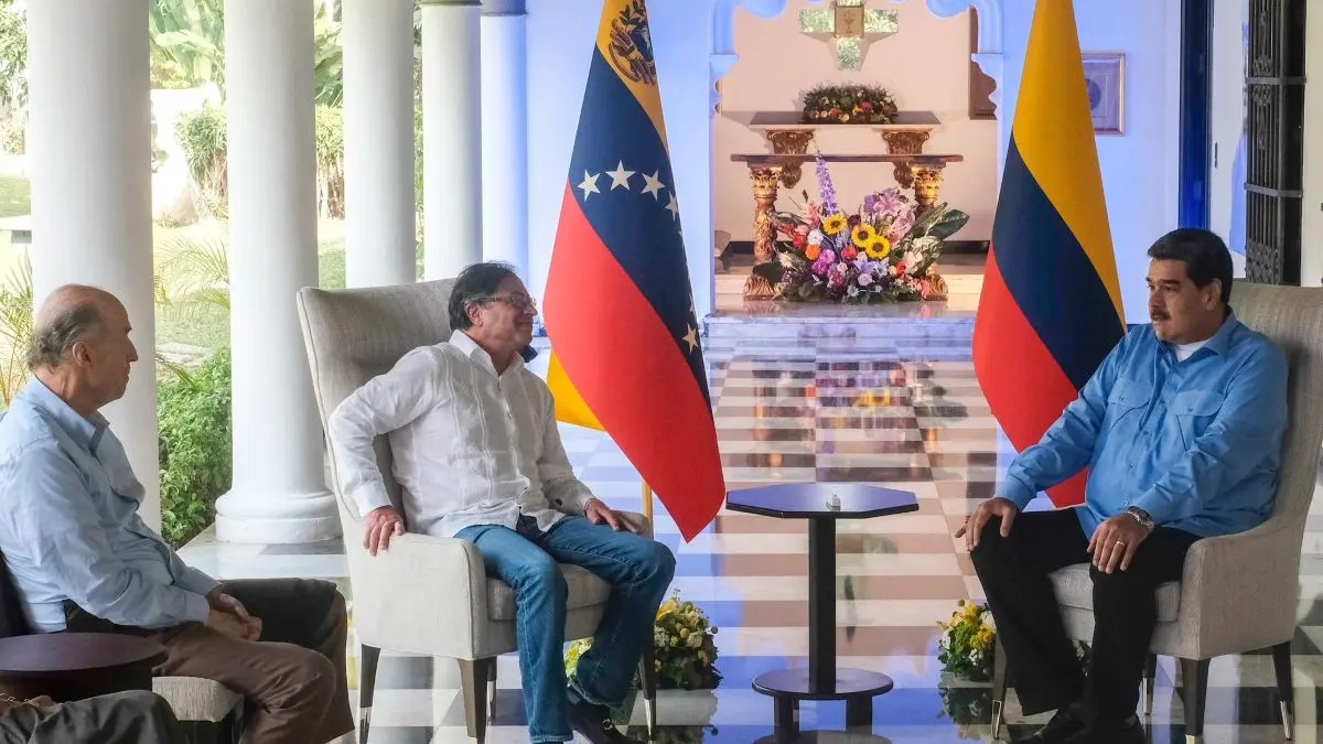 Maduro y Petro se reunieron en Caracas para avanzar en la cooperación estratégica bilateral