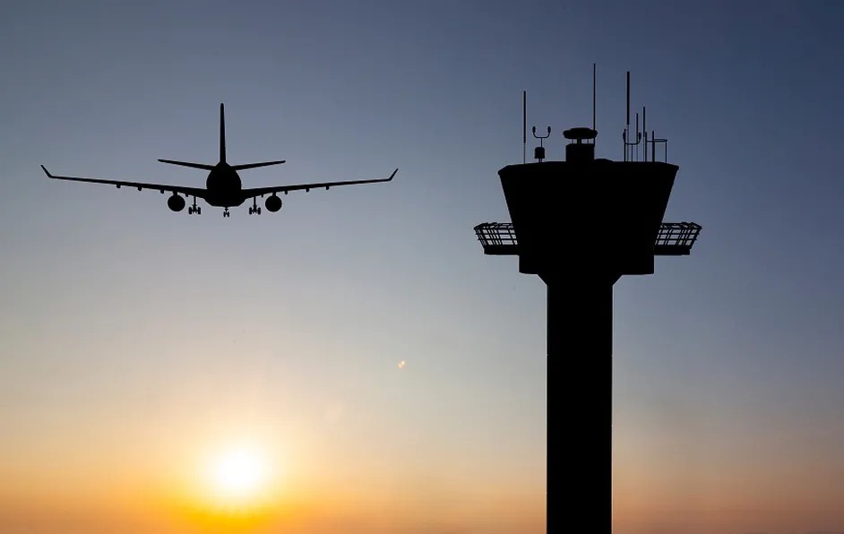 Tráfico en aeropuertos de América Latina creció 57% en 2022