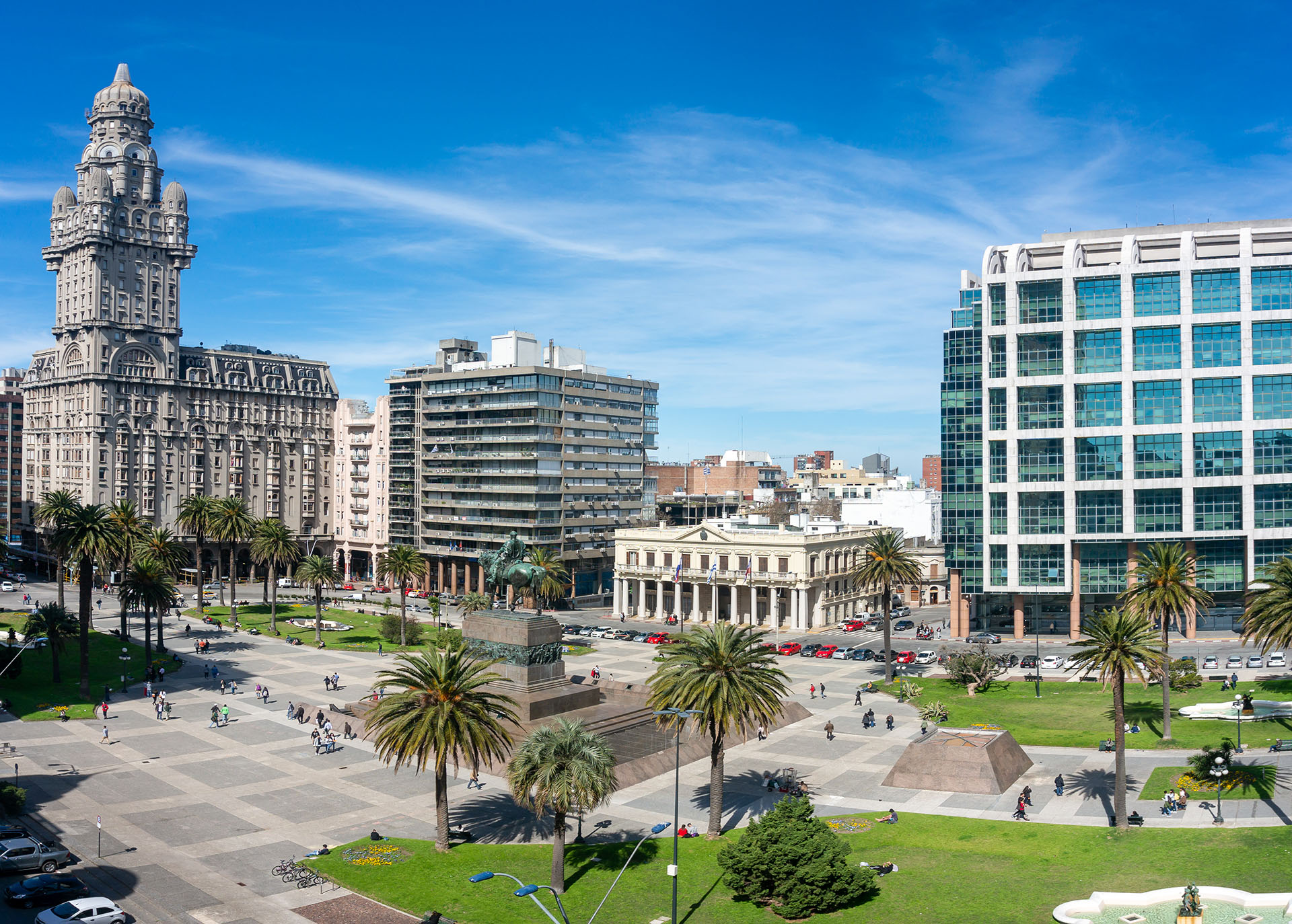 Uruguay es el primer país de América Latina que empieza a reducir las tasas de interés