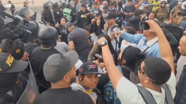 Continúa tensión en frontera entre Chile y Perú por migrantes