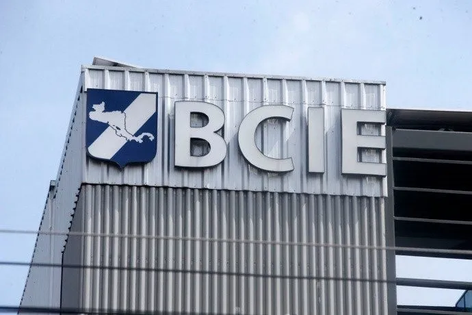 BCIE se mantiene como líder financiero de Centroamérica