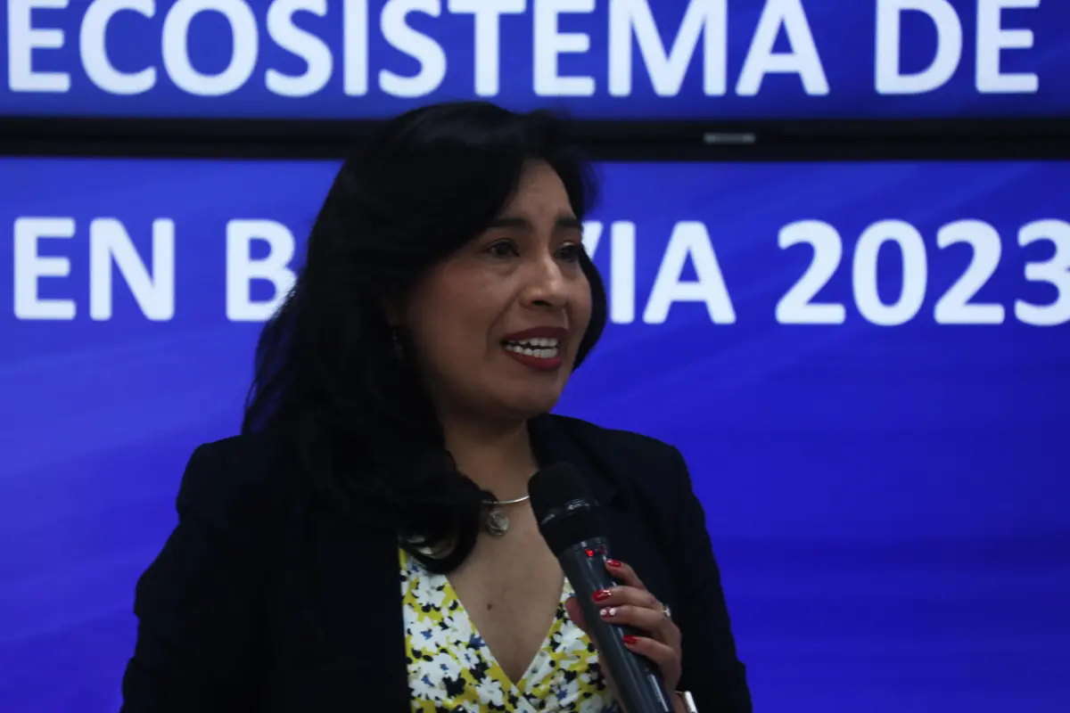 Aumenta la presencia de mujeres en las startups en Bolivia, según un mapeo de tecnología