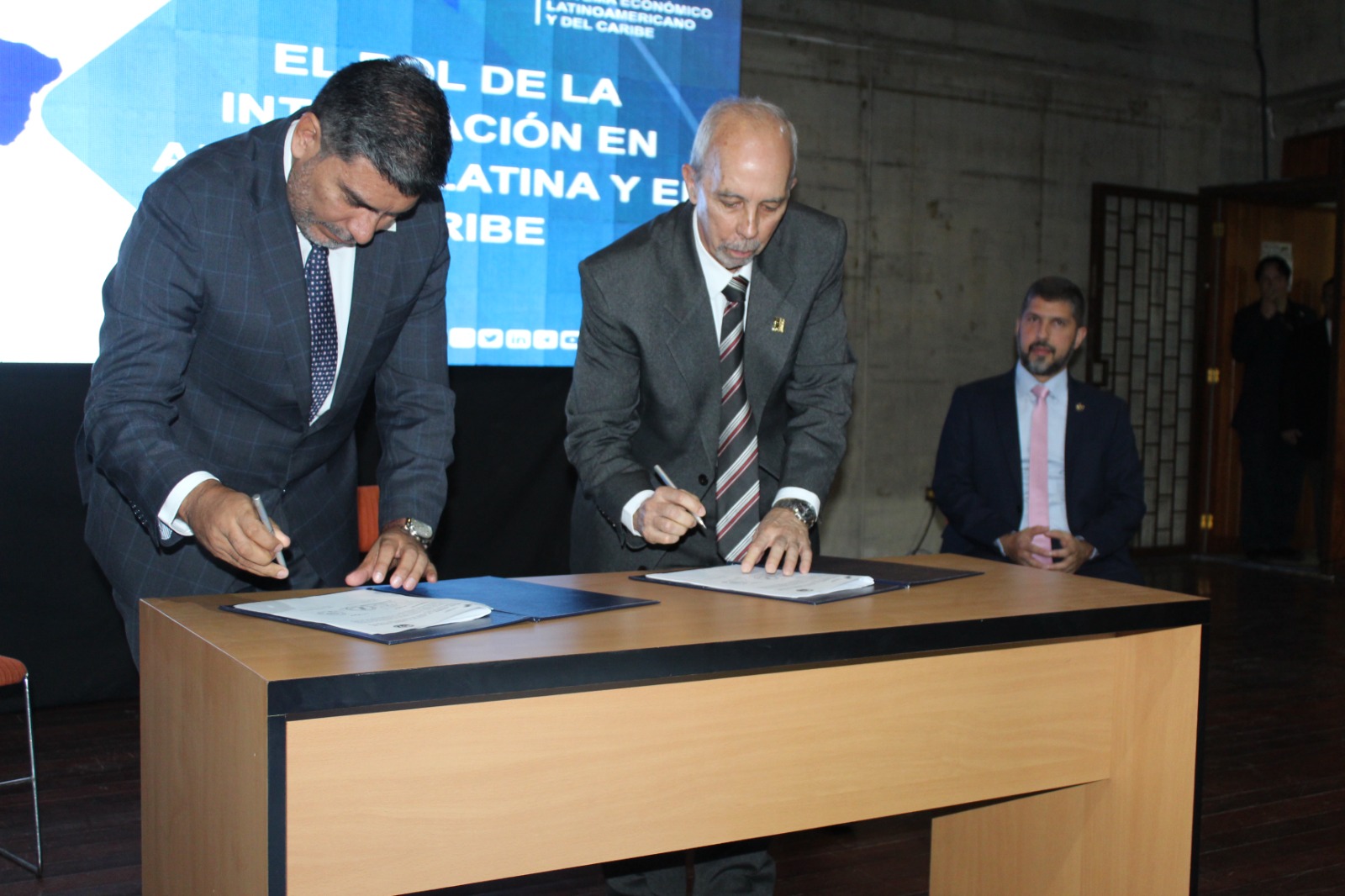 SELA y UCV firman Convenio Marco de cooperación institucional 