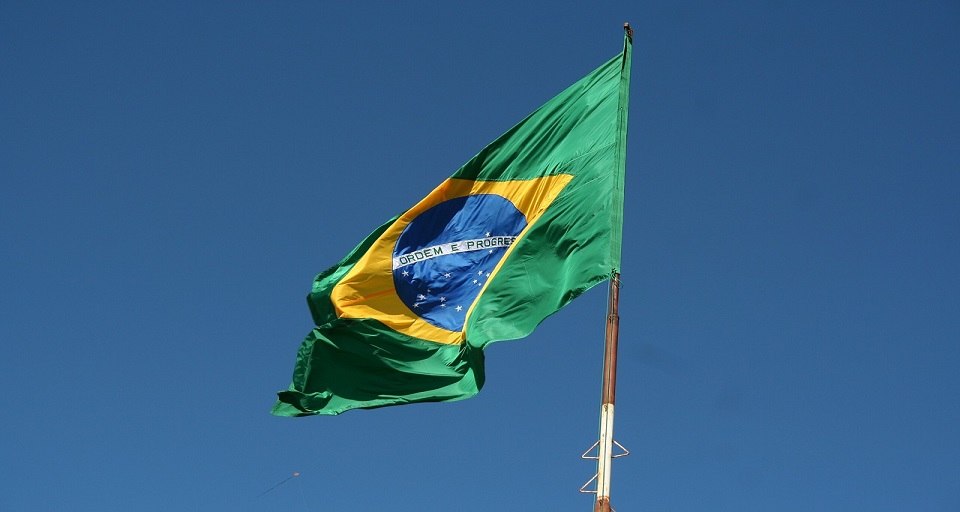 El desempleo en Brasil baja al 7,7 % en septiembre con un récord de población ocupada