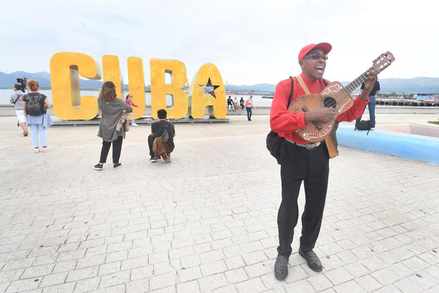 Cuba confirma visita de 2,4 millones de turistas en 2023