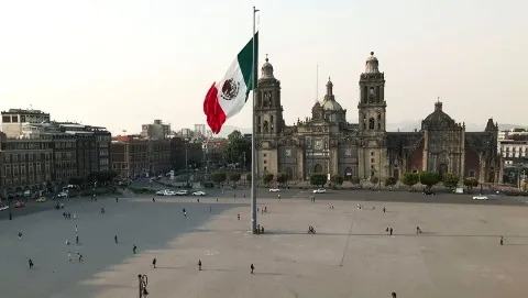 FocusEconomics dice que PIB de México superará a media de América Latina en 2024
