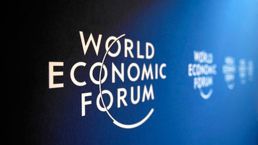 WEF sitúa a banco de Ecuador como líder en empoderar a las mujeres