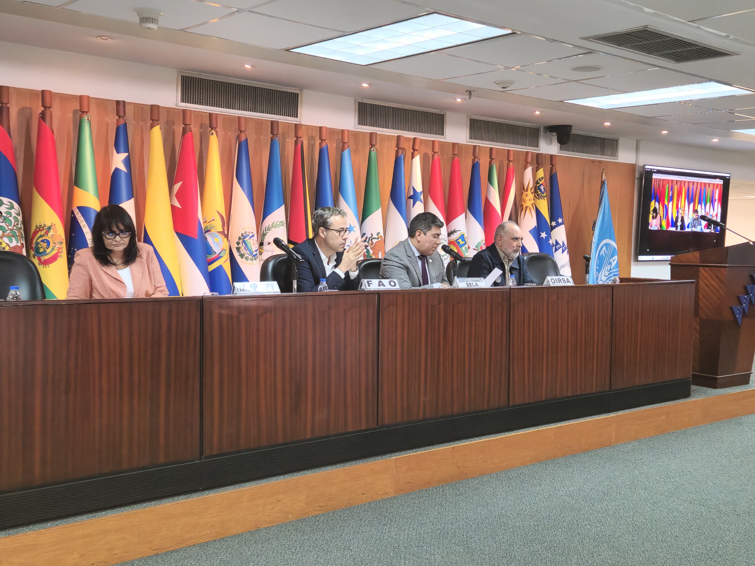 FAO, INSAI Y OIRSA instalan mesa para atender emergencia fitosanitaria Foc R4T en Venezuela