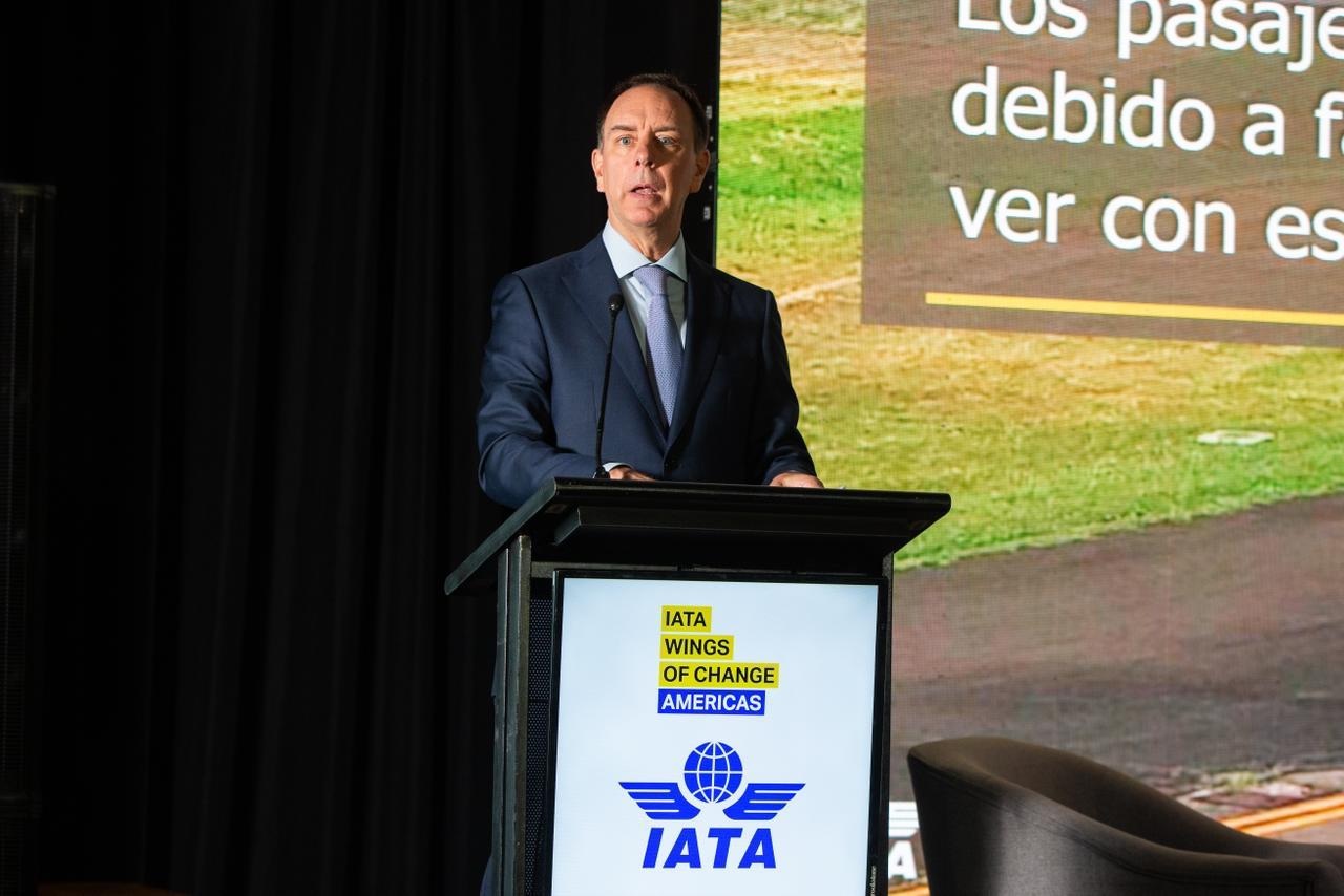 IATA: Debe América Latina abordar a la aviación como prioridad de estado
