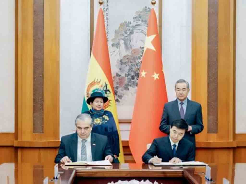 Bolivia y China fortalecen nexos con diálogo de cancilleres