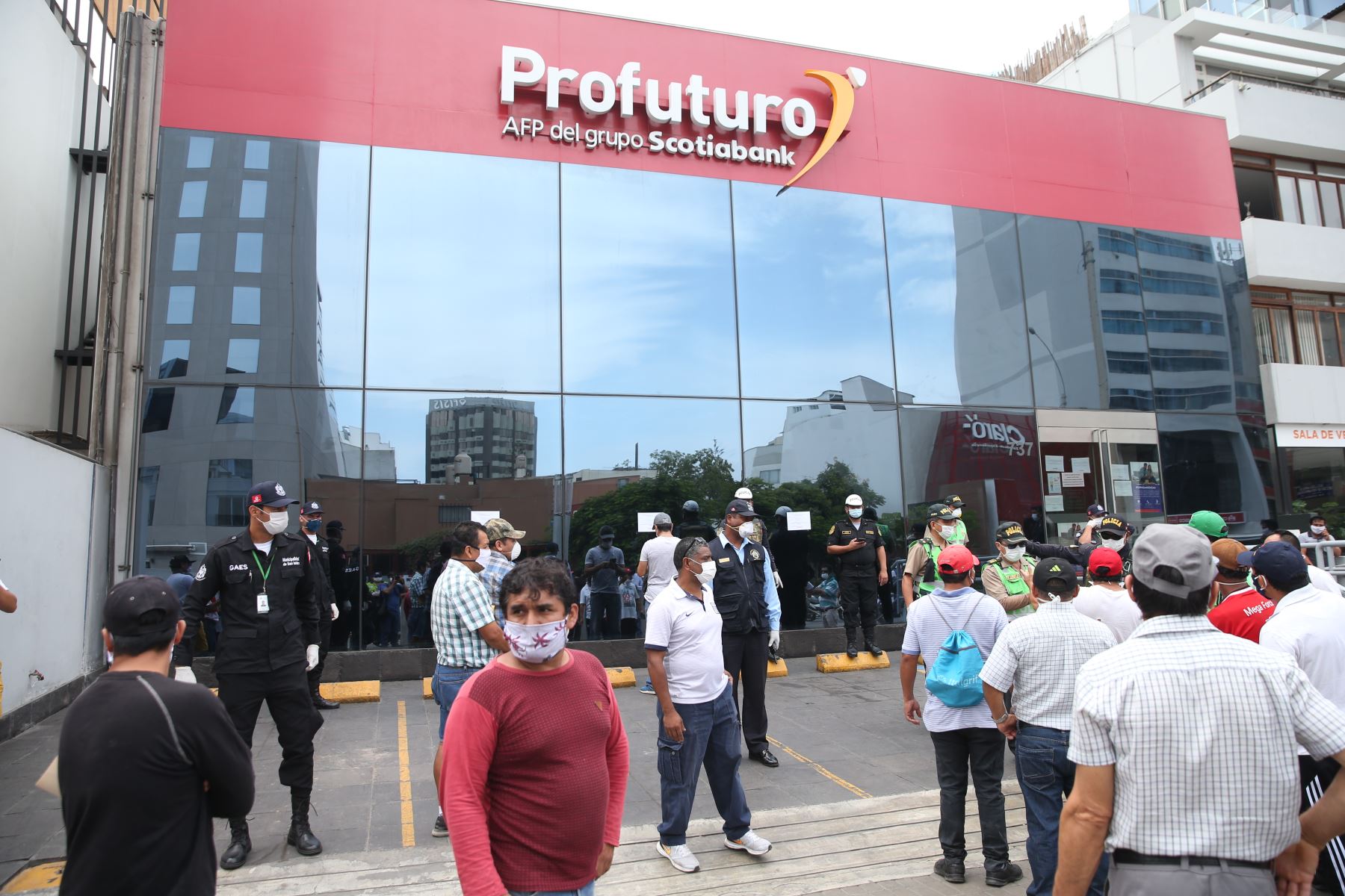 Congreso peruano: devolución de AFP se podrá solicitar en forma virtual o  presencial | SELA