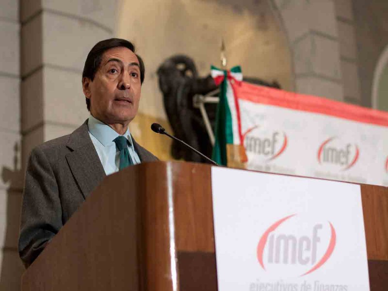Gobierno mexicano prevé restablecimiento completo de economía local en 2022