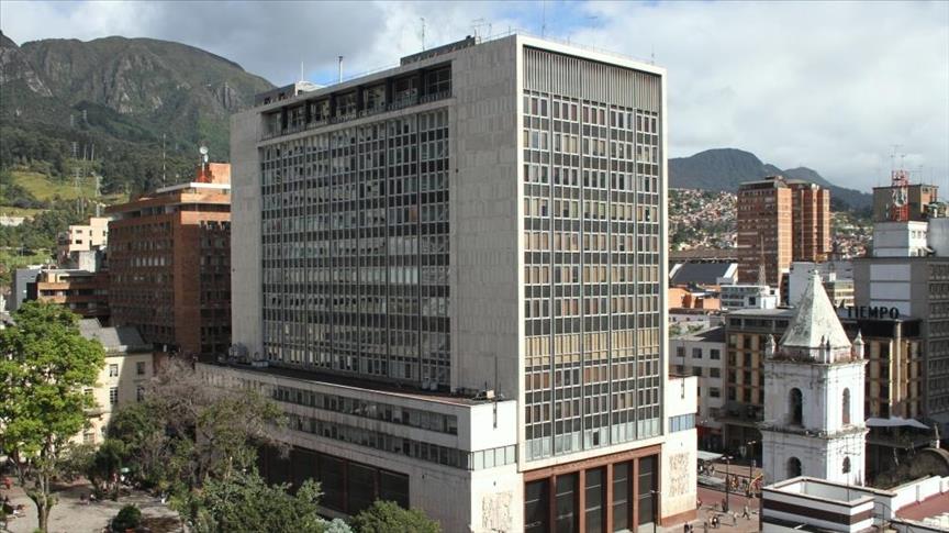 Banco Central de Colombia aprueba el mayor incremento de tasa en 24 años y ve más crecimiento del PIB