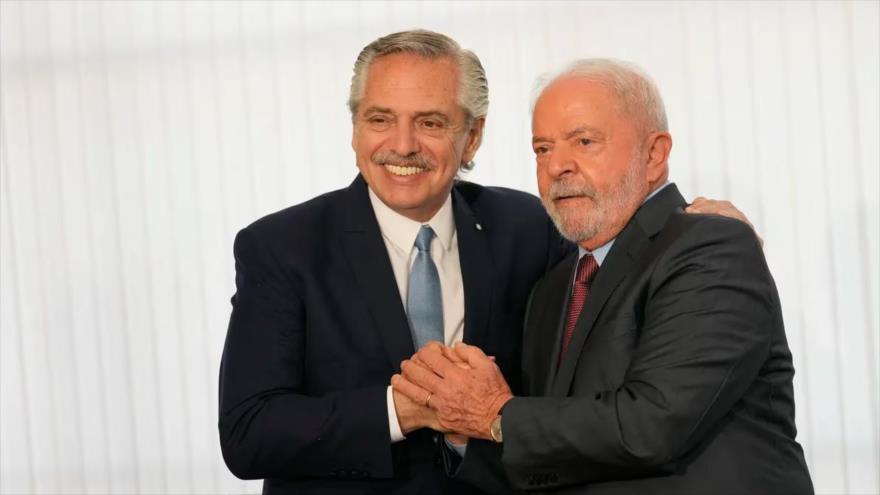 Presidentes de Argentina y Brasil lanzarán proyecto de moneda única latinoamericana