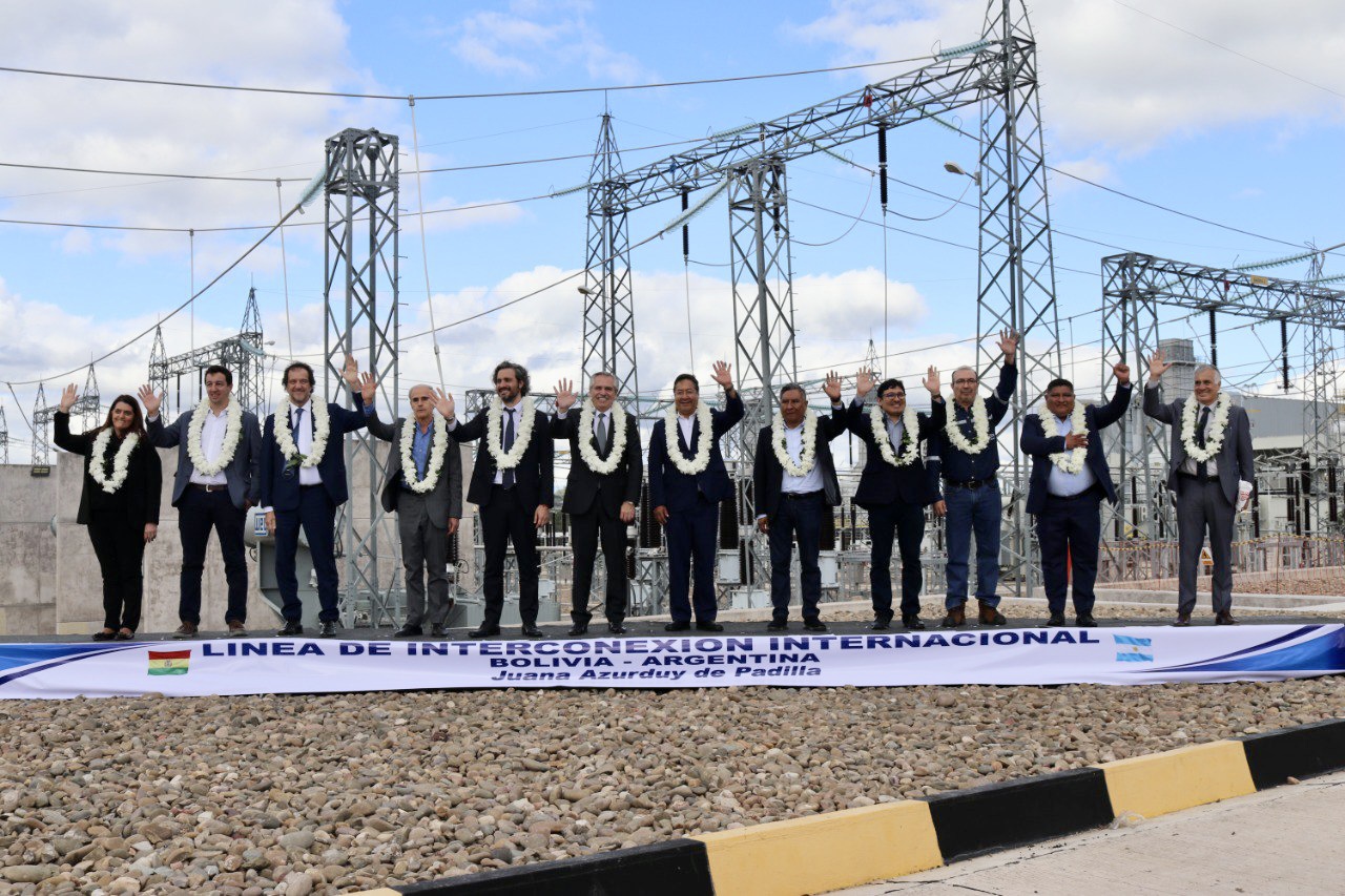 Presidentes de Bolivia y Argentina inauguran interconexión eléctrica y exportación de energía