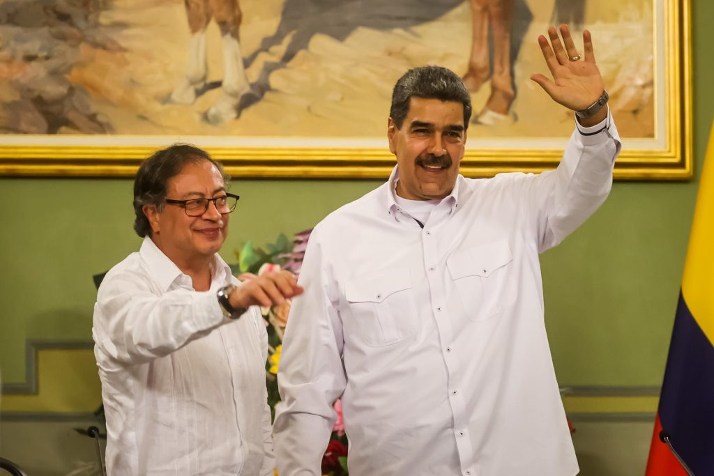 Maduro y Petro se comprometen a acelerar la integración entre Venezuela y Colombia