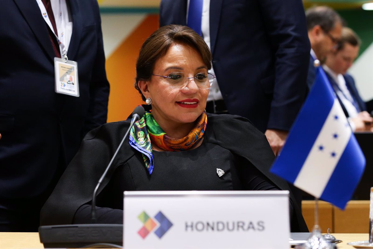 Presidenta de Honduras llama a la CELAC a "actuar de forma inmediata" para buscar una solución a la crisis en Haití