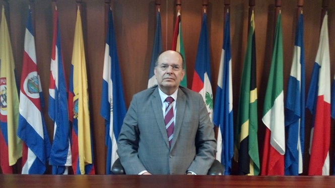 Foto de Acto Oficial de Presentación del Embajador Javier Paulinich como nuevo Secretario Permanente del SELA