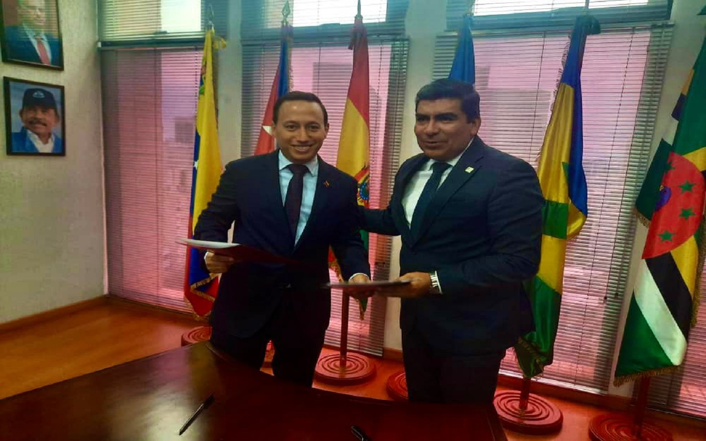 Foto de SELA y Banco del ALBA firman Convenio Marco de Cooperación para impulsar la Articulación Productiva de la región