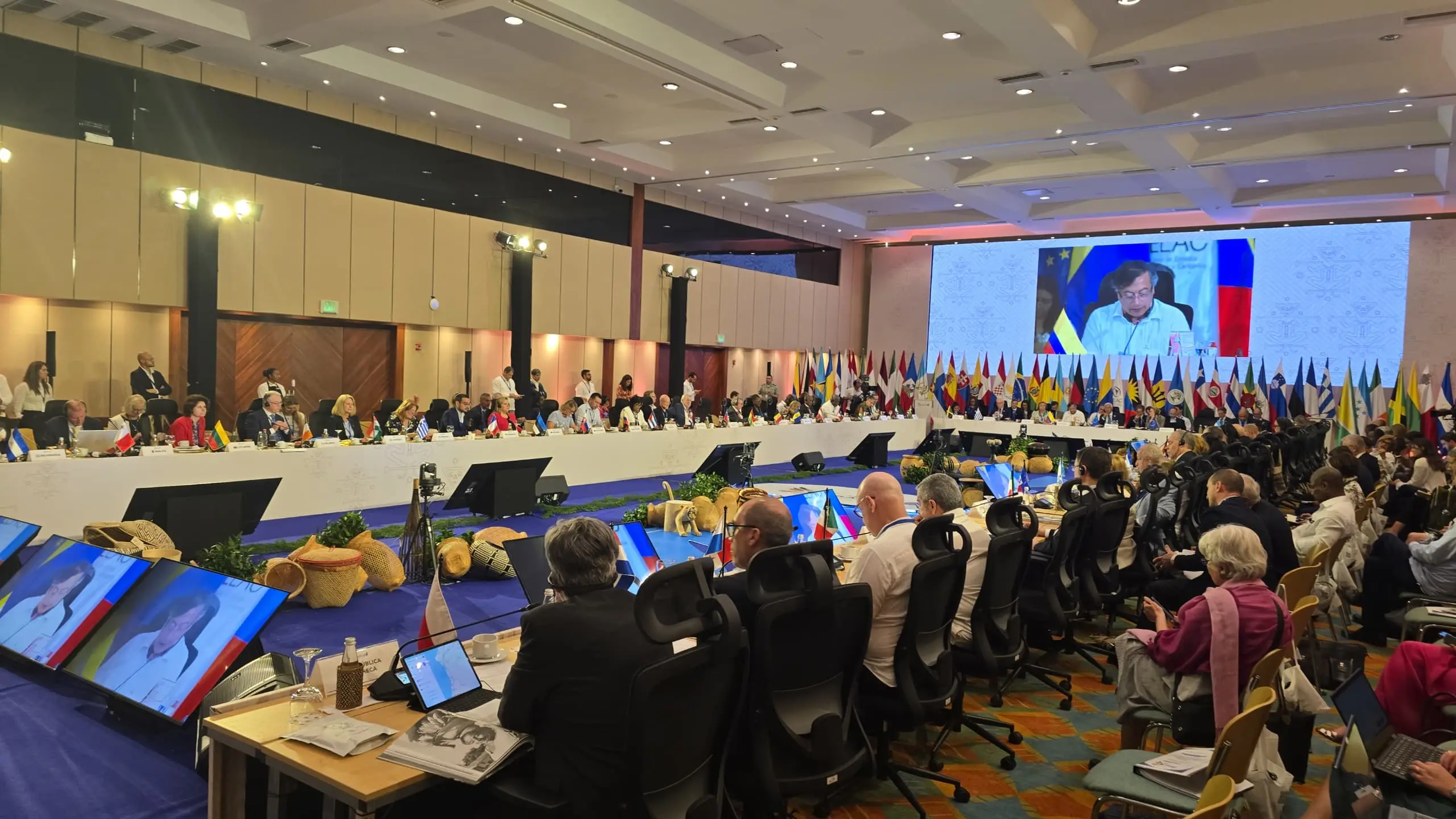 Foto de SELA impulsa la convergencia de América Latina y el Caribe en IV Cumbre CELAC–UE